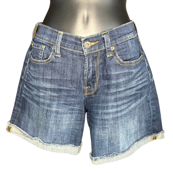 Lucky brand handcrafted woman’s the rollup denim dark wash shorts size 2/26 used - Picture 1 of 7